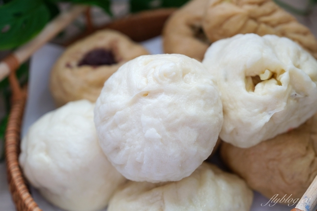 台中西屯｜華美包子，華美市場裡的包子饅頭，老麵發酵饅頭又Q又好吃 @飛天璇的口袋