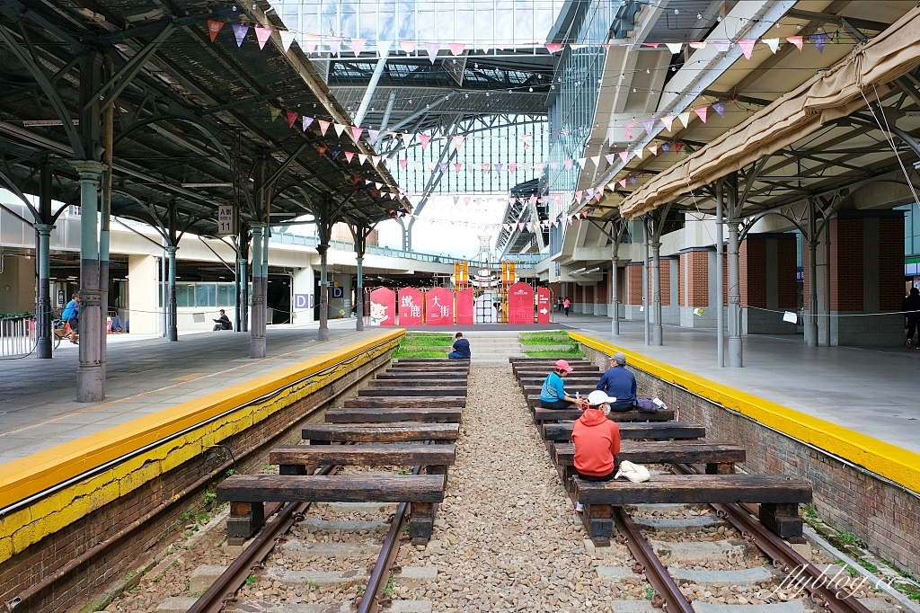 臺中驛鐵道文化園區｜2022臺中驛冬日嘉年華，三大超萌角色齊聚，一起玩翻聖誕節 @飛天璇的口袋