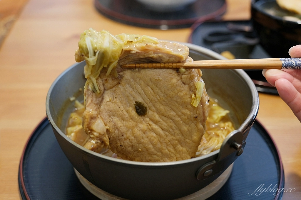 台中東區｜茶寮侘助．隱身東區巷弄裡日本人開的餐廳，呈現原汁原味的日本媽媽味 @飛天璇的口袋