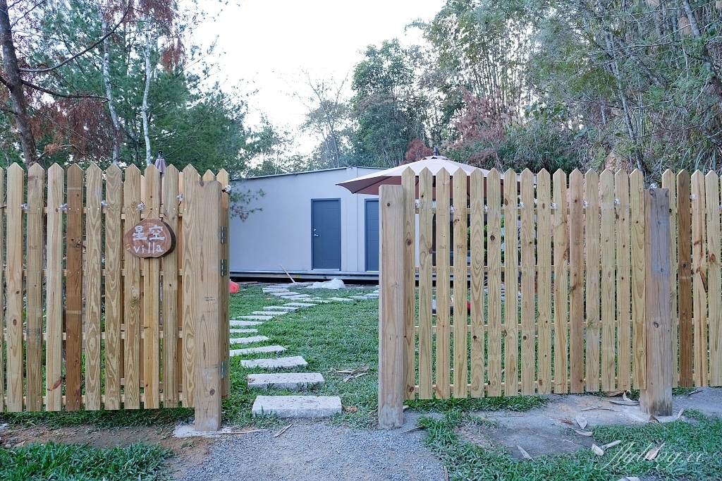 南投埔里｜葉子祕境森林住宿，桃米村森林帳篷式民宿，潺潺流水蟲鳴鳥叫生態環境，日月潭最新景點推薦 @飛天璇的口袋