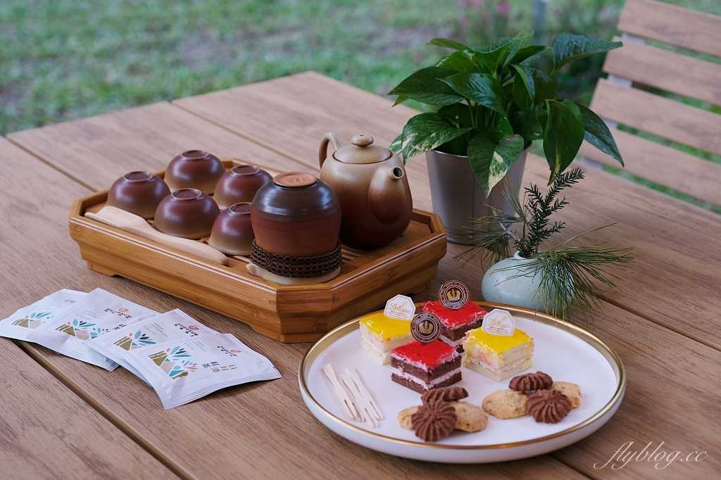 南投埔里｜葉子祕境森林住宿，桃米村森林帳篷式民宿，潺潺流水蟲鳴鳥叫生態環境，日月潭最新景點推薦 @飛天璇的口袋