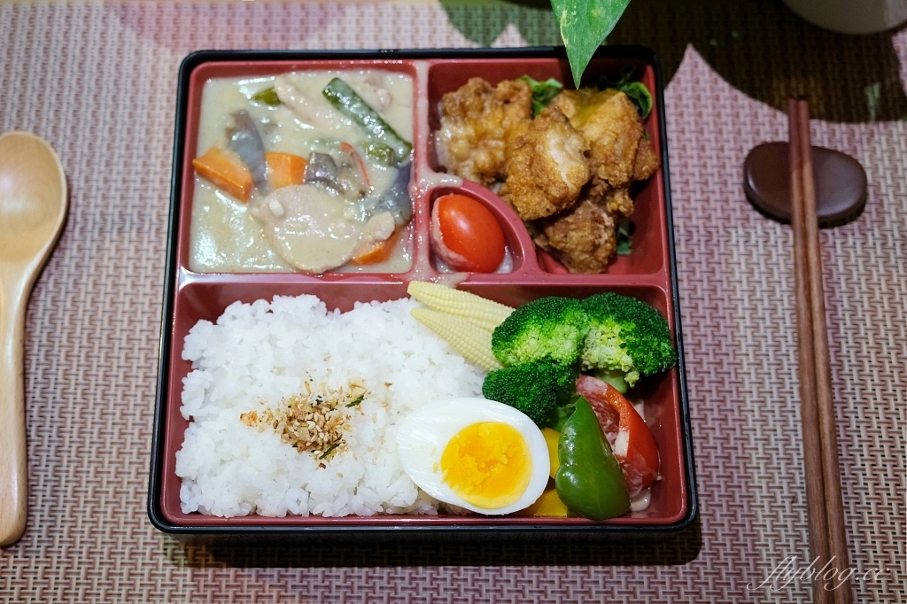 南投埔里｜葉子祕境森林住宿，桃米村森林帳篷式民宿，潺潺流水蟲鳴鳥叫生態環境，日月潭最新景點推薦 @飛天璇的口袋