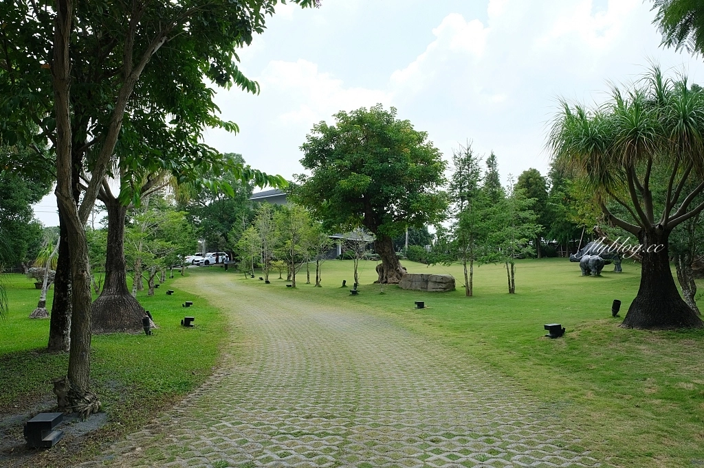 台中新社|友利村.新社無菜單料理餐廳,超美玻璃屋還有浪漫水池造景 @飛天璇的口袋 台中新社|友利村.新社無菜單料理餐廳,超美玻璃屋還有浪漫水池造景 @飛天璇的口袋