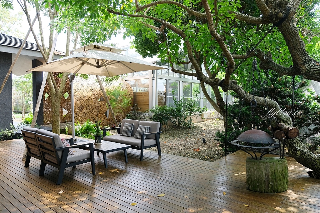 台中新社｜友利村．新社無菜單料理餐廳，超美玻璃屋還有浪漫水池造景 @飛天璇的口袋