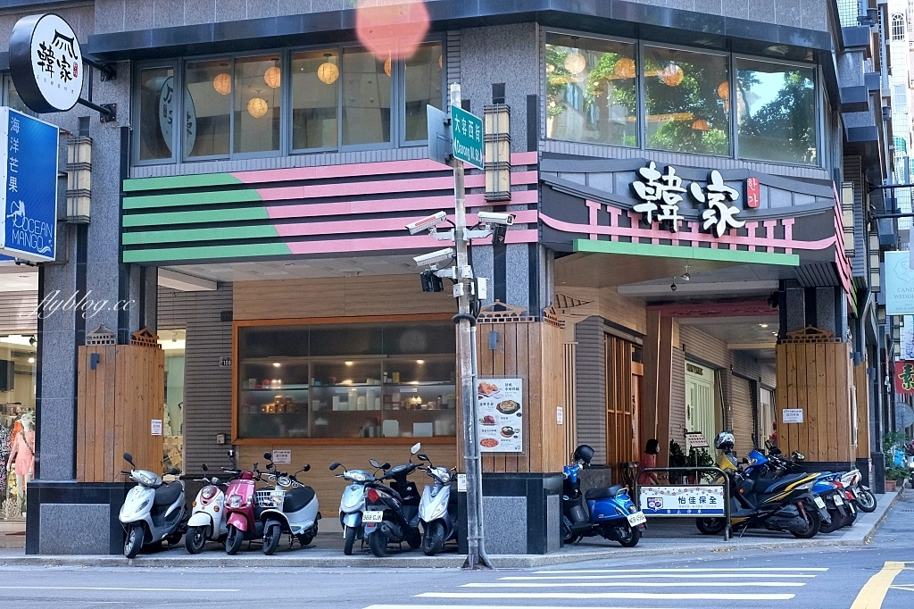 台中南屯｜韓家正宗韓國料理．商業午餐只要200元，韓式豬腳、馬鈴薯鍋和辣牛肉湯 @飛天璇的口袋