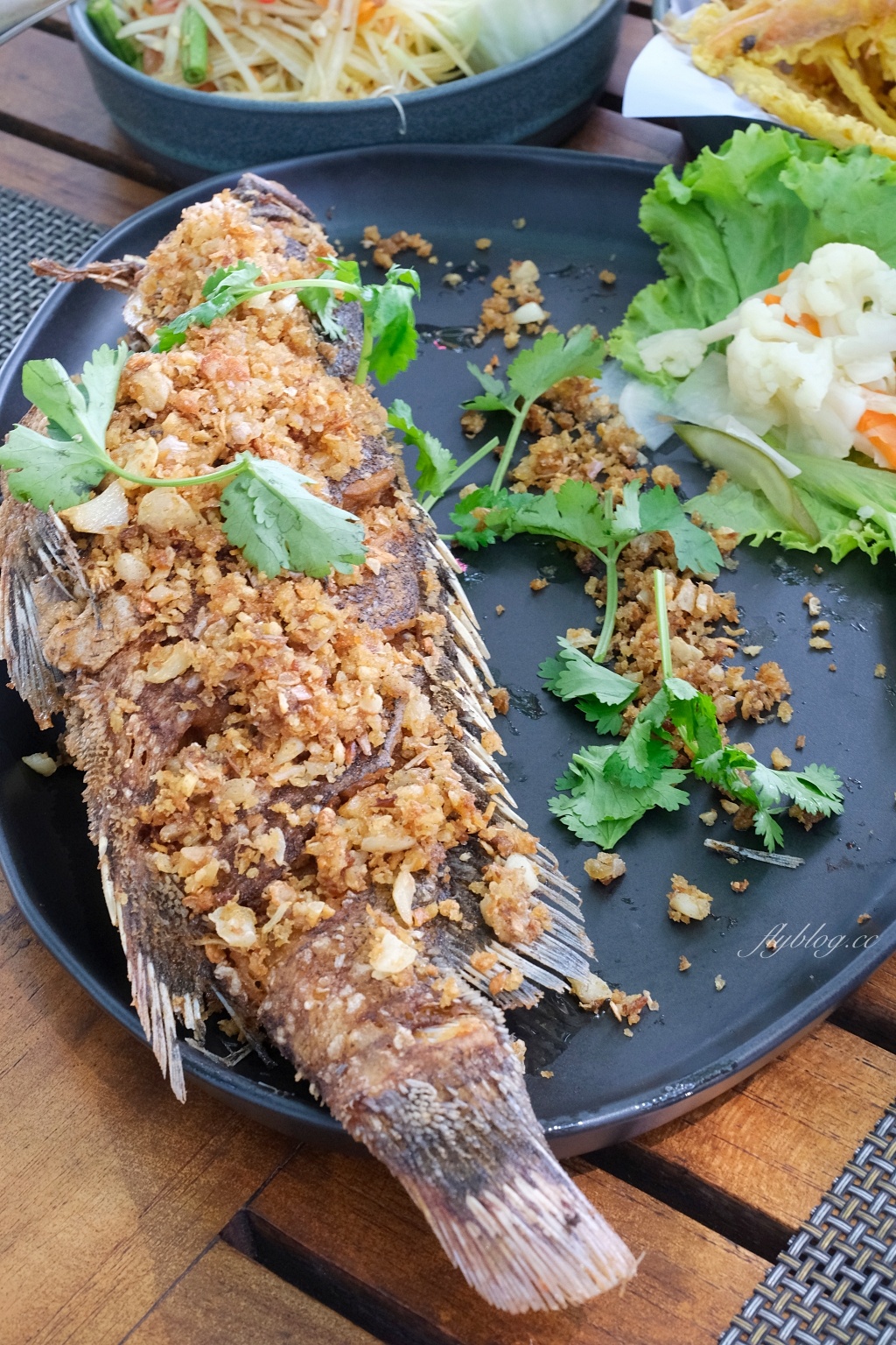 泰國普吉島｜KanEang@Pier Restaurant．座擁無邊海景的普吉島餐廳，欣賞查儂灣Chalong Bay無邊海景 @飛天璇的口袋