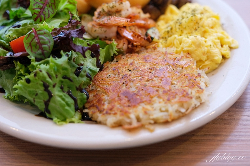 台中西區｜裹腹 Grab Food Brunch，Sogo百貨後方巷弄裡的早午餐店，台中寵物友善咖啡館 @飛天璇的口袋