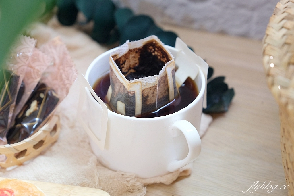 也煦好禮｜來自百年傳承的好味道，品嚐經典雋永的美味，精品漢餅禮盒推薦 @飛天璇的口袋