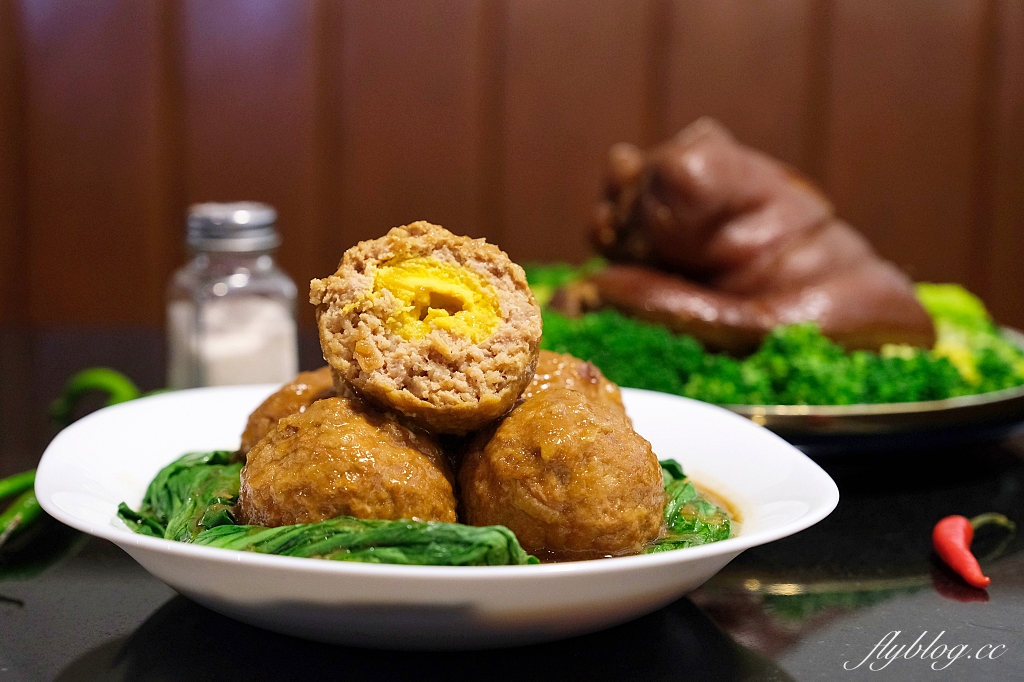 2023台中年菜宅配｜香草豬金緻雙饗團圓組，頂級豬肉零失敗簡單上桌 @飛天璇的口袋