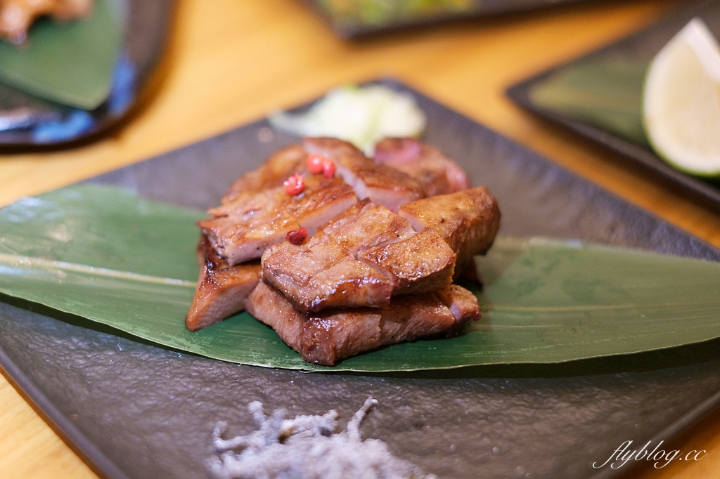 台中北區｜虎川千代居酒屋健行學士店．超美日式庭園居酒屋，夜貓子也有好去處 @飛天璇的口袋