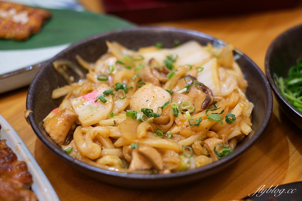 台中北區｜虎川千代居酒屋健行學士店．超美日式庭園居酒屋，夜貓子也有好去處 @飛天璇的口袋