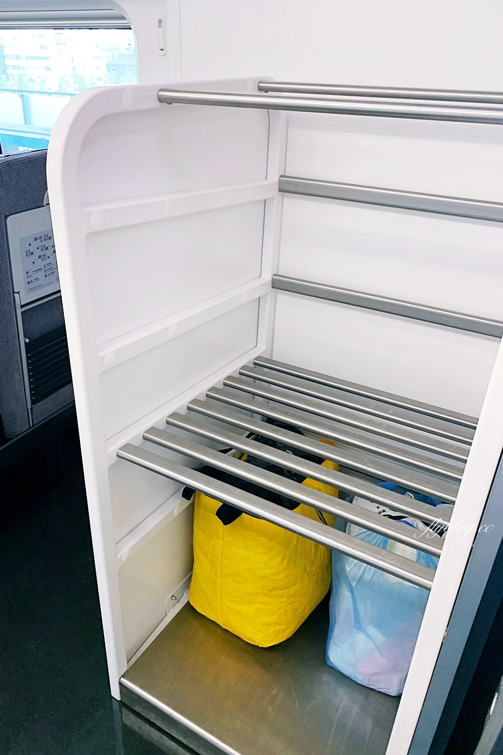 【臺鐵EMU3000自強號】騰雲座艙．商務艙購票方式說明，台鐵便當要提早訂 @飛天璇的口袋