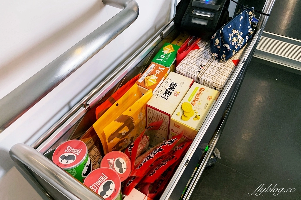 【臺鐵EMU3000自強號】騰雲座艙．商務艙購票方式說明，台鐵便當要提早訂 @飛天璇的口袋