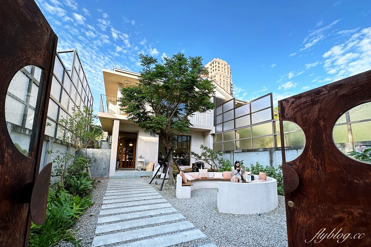 台中西區｜Bonnie Sugar曙光店，好柿手作甜點專門店，台中國美館不限時咖啡館 @飛天璇的口袋