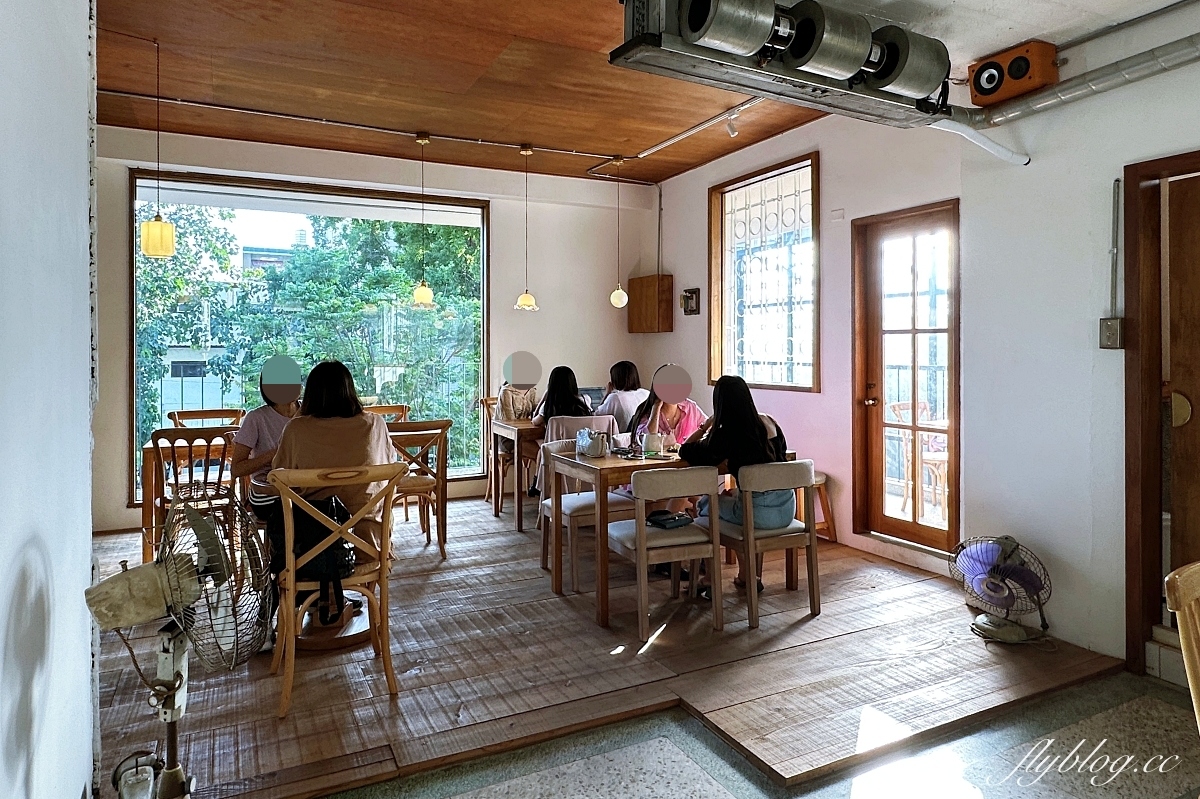 台中西區｜Bonnie Sugar曙光店，好柿手作甜點專門店，台中國美館不限時咖啡館 @飛天璇的口袋