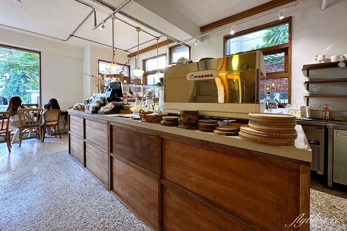 台中西區｜Bonnie Sugar曙光店，好柿手作甜點專門店，台中國美館不限時咖啡館 @飛天璇的口袋