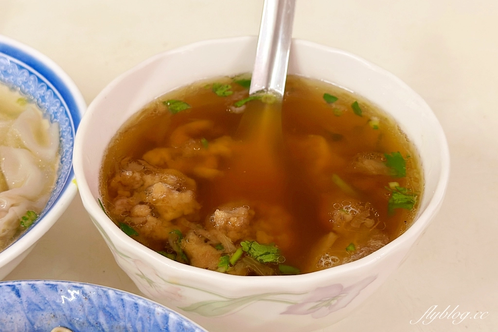 宜蘭美食｜復興路炸醬麵，宜蘭炸醬麵三兄弟之一，食量不大的請點小碗的就好 @飛天璇的口袋