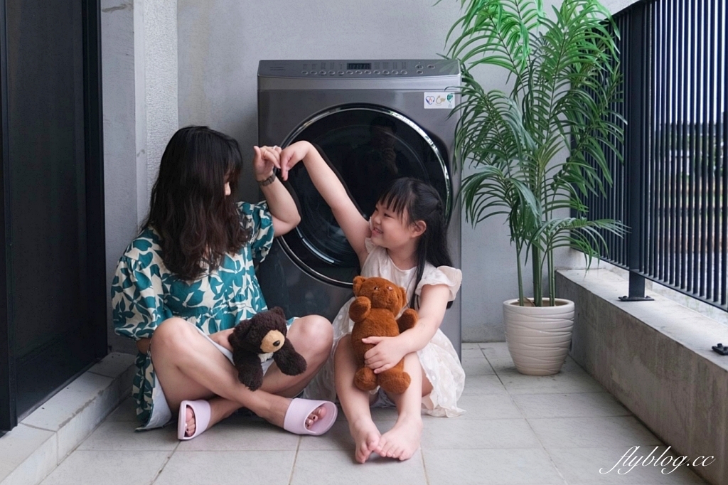 2022 Panasonic洗衣機&電子衣櫥｜NA-V170MDH智慧健康護衣體驗，一鍵洗脫烘，出遊行李更輕便 @飛天璇的口袋