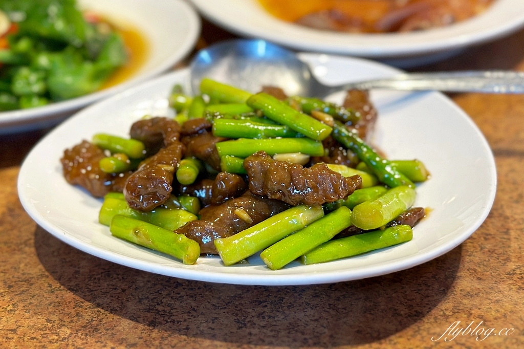 台中北屯｜頂園燒鵝担仔廚房 – 太原店，朋友推薦台中燒鵝的天花板，道道都是功夫菜 @飛天璇的口袋