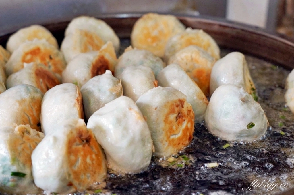 苗栗通霄|通霄煎包吃哪間?精選在地人推薦4間必吃煎包比一比 @飛天璇的口袋 苗栗通霄|通霄煎包吃哪間?精選在地人推薦4間必吃煎包比一比 @飛天璇的口袋