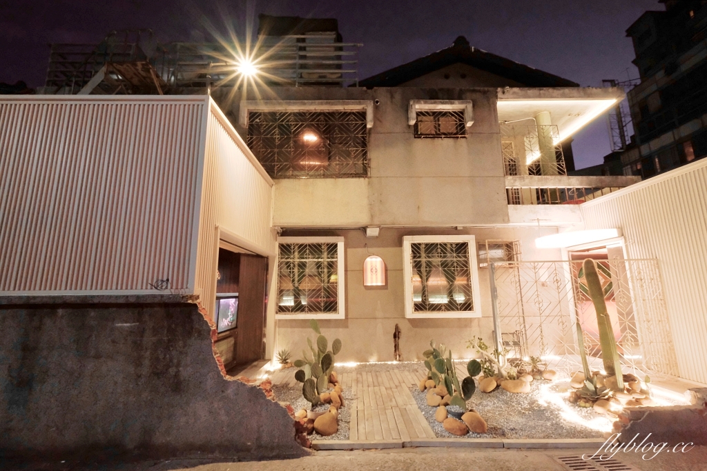 台中西區｜精誠壹山，隱身精明商圈巷弄裡，老宅改建海鮮燒肉店，重現60年代優雅風華 @飛天璇的口袋