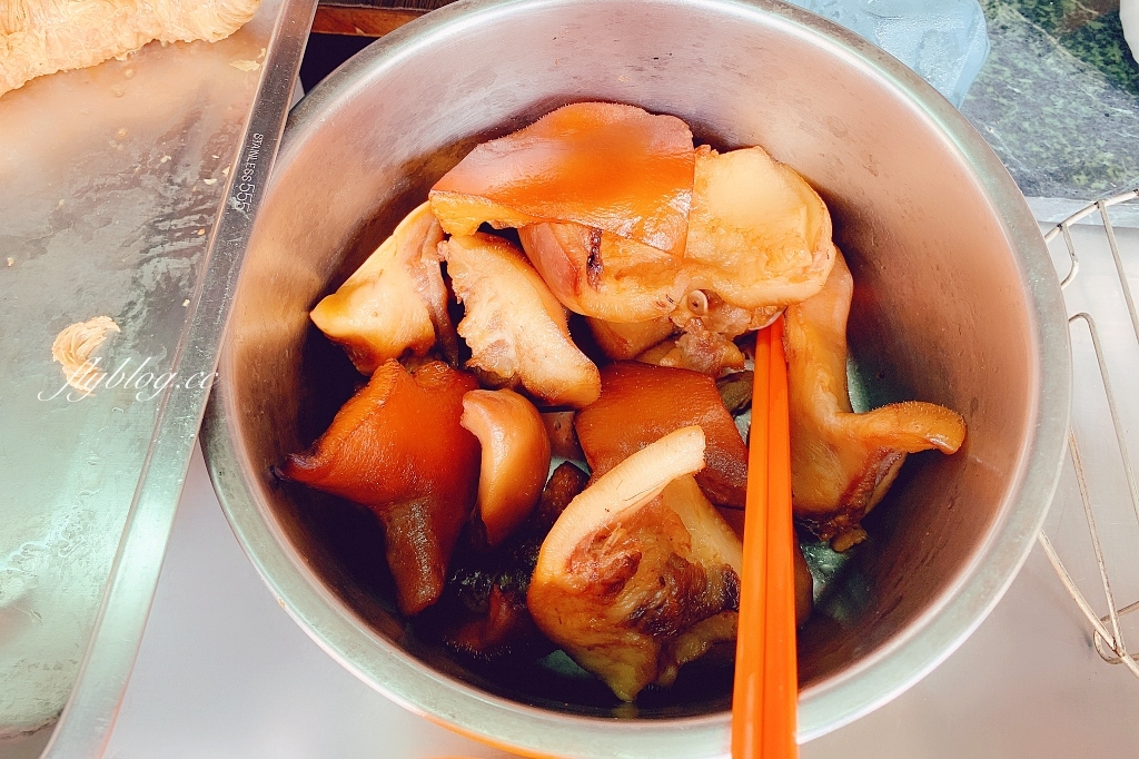 彰化員林｜阿發拉仔麵．超過30年的市場美食，在地人都知道的超火紅小吃 @飛天璇的口袋