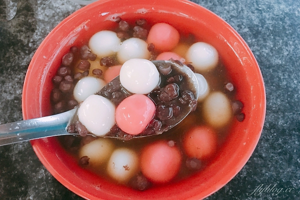 台中北屯｜肉圓玉｜隱身一點利市場的排隊美食，湯圓、肉圓、肉燥飯都是必點人氣美食 @飛天璇的口袋