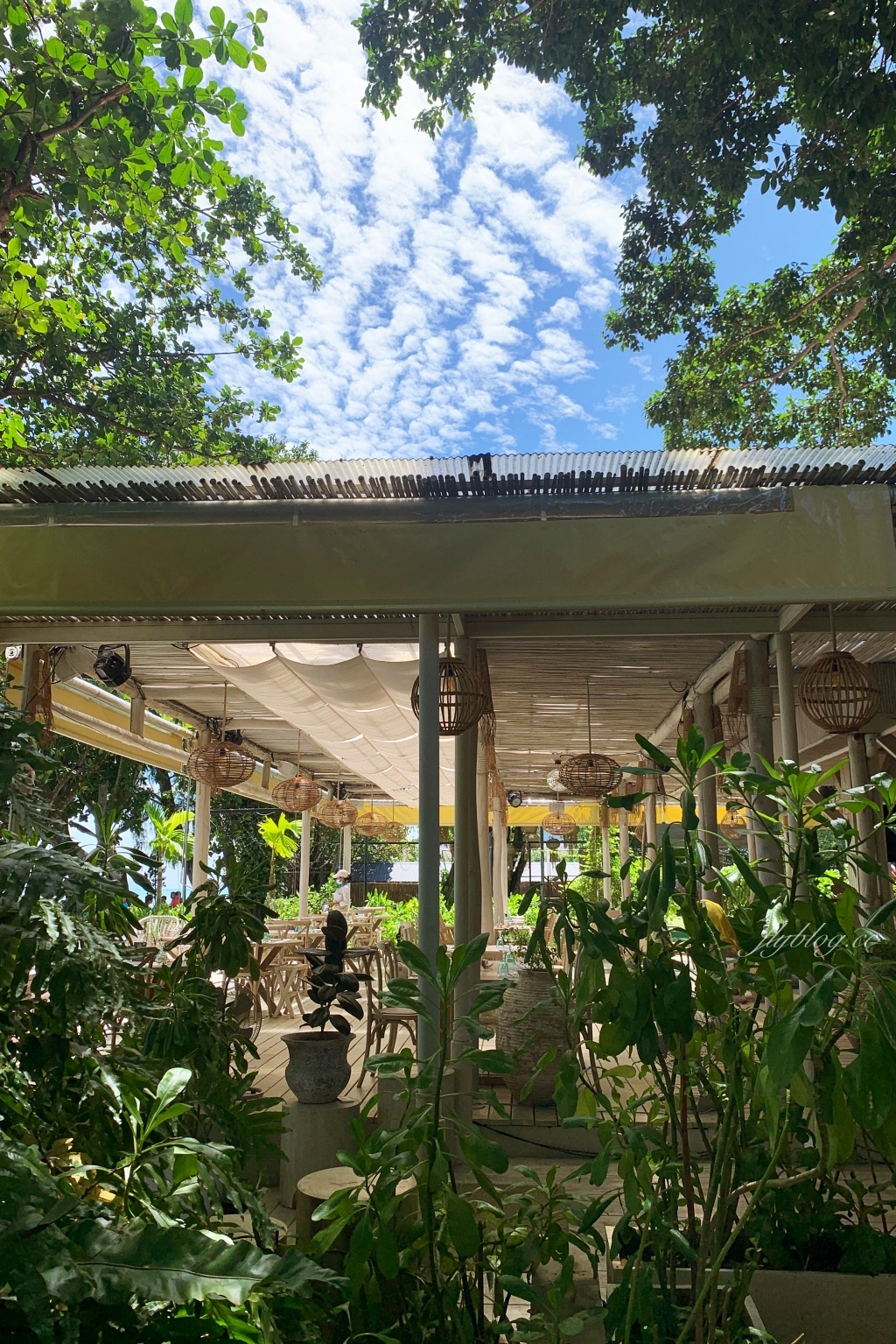 泰國普吉島｜KanEang@Pier Restaurant．座擁無邊海景的普吉島餐廳，欣賞查儂灣Chalong Bay無邊海景 @飛天璇的口袋