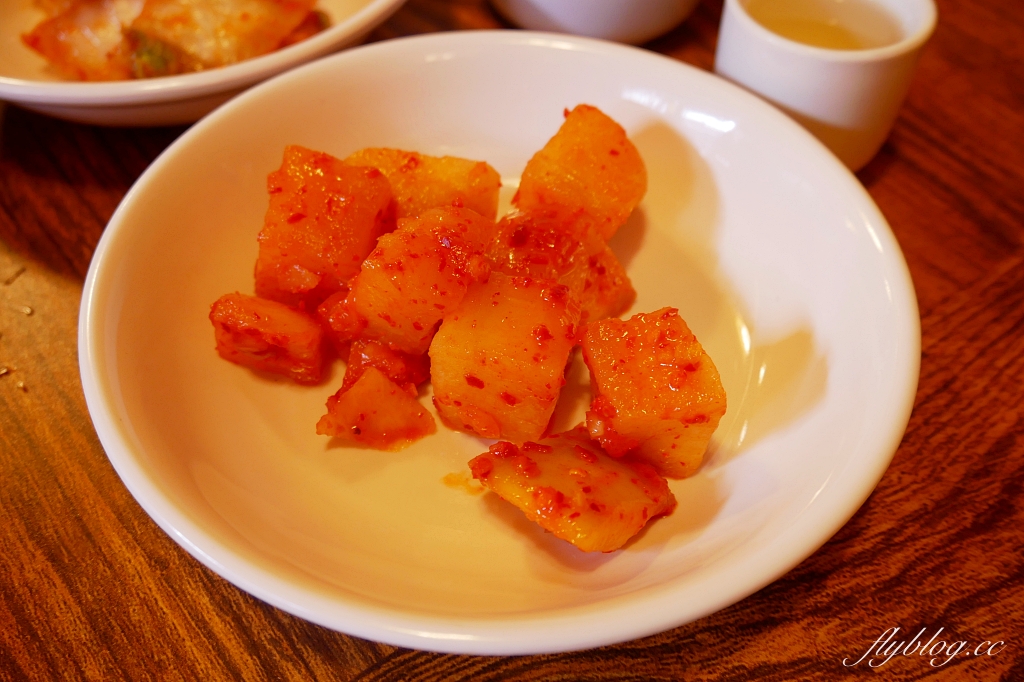 韓國首爾｜土俗村蔘雞湯｜首爾景福宮地鐵美食，連韓國總統都來朝聖 @飛天璇的口袋