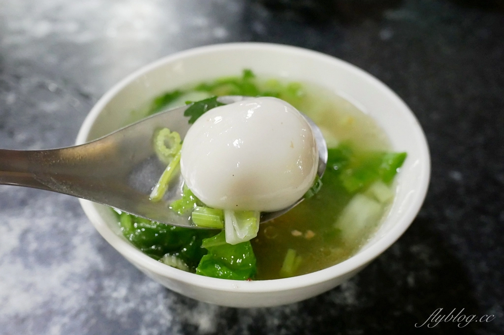 台中北屯｜肉圓玉｜隱身一點利市場的排隊美食，湯圓、肉圓、肉燥飯都是必點人氣美食 @飛天璇的口袋