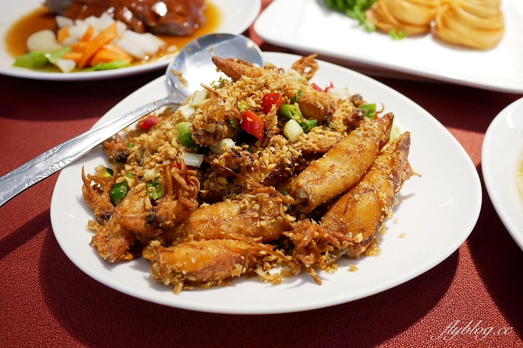 台中北屯｜頂園燒鵝担仔廚房 – 太原店，朋友推薦台中燒鵝的天花板，道道都是功夫菜 @飛天璇的口袋