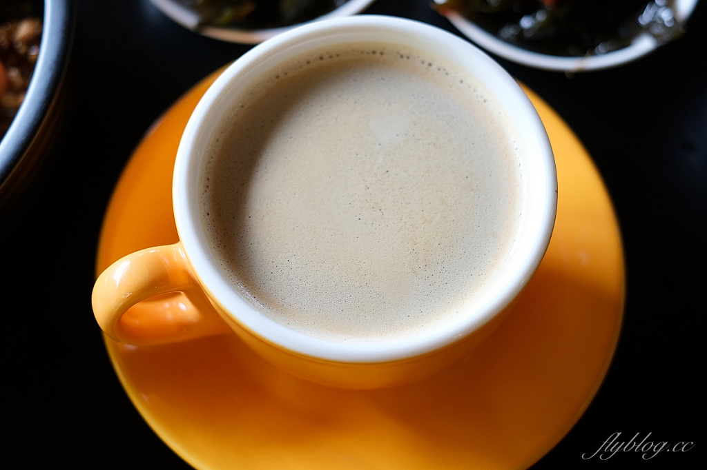 苗栗三義｜映象水岸咖啡，隱身西湖渡假村裡，充滿峇里島風的湖畔咖啡館 @飛天璇的口袋