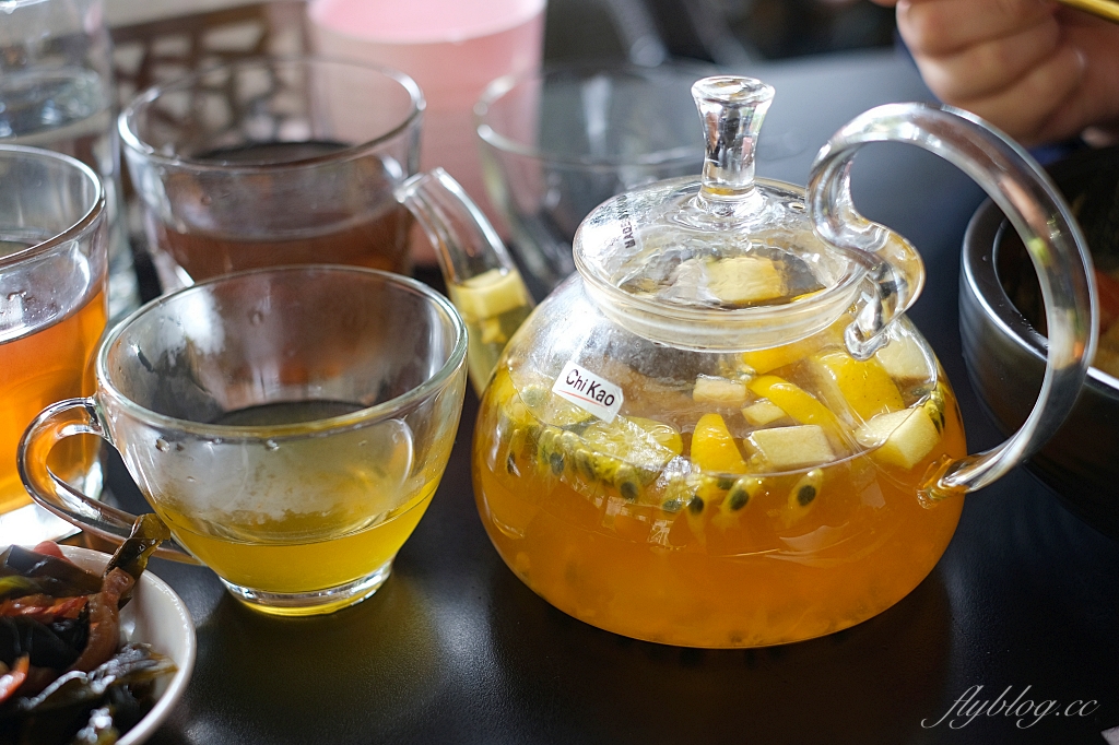 苗栗三義｜映象水岸咖啡，隱身西湖渡假村裡，充滿峇里島風的湖畔咖啡館 @飛天璇的口袋