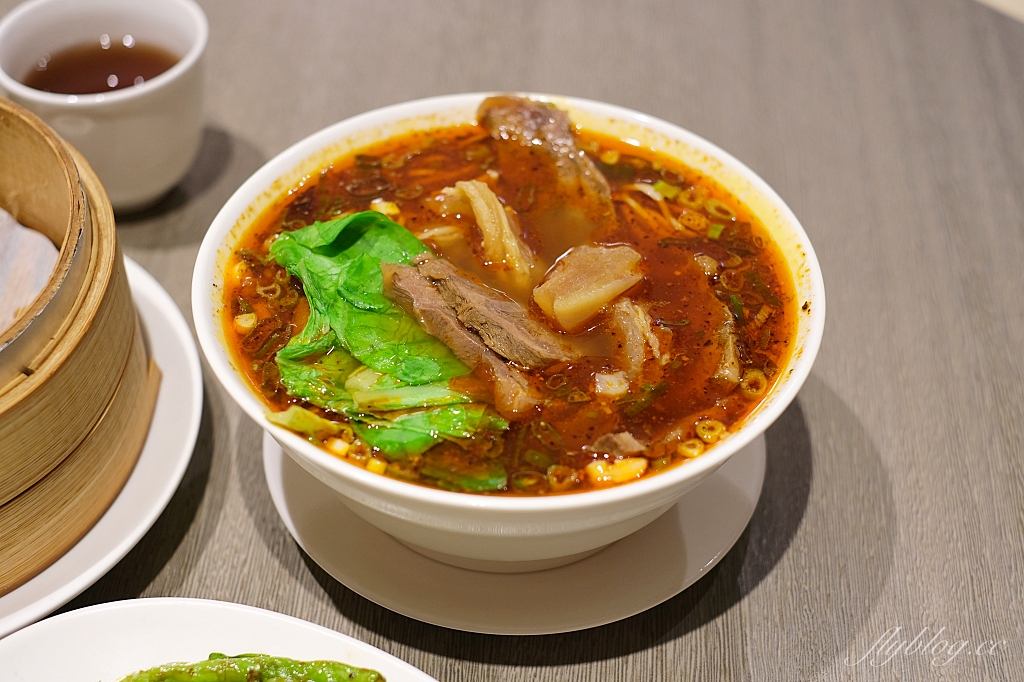 新竹竹北｜四川吳抄手遠百竹北店｜新竹也吃得到米其林必比登美食，來自四川成都傳承70年的川菜美味 @飛天璇的口袋