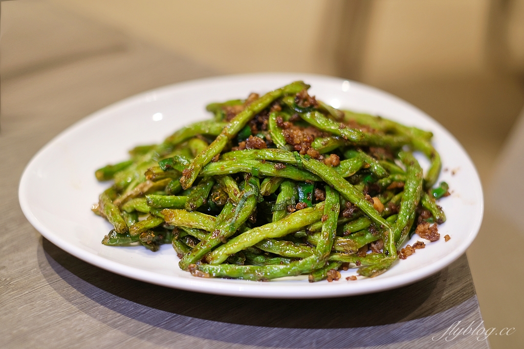 新竹竹北｜四川吳抄手遠百竹北店｜新竹也吃得到米其林必比登美食，來自四川成都傳承70年的川菜美味 @飛天璇的口袋