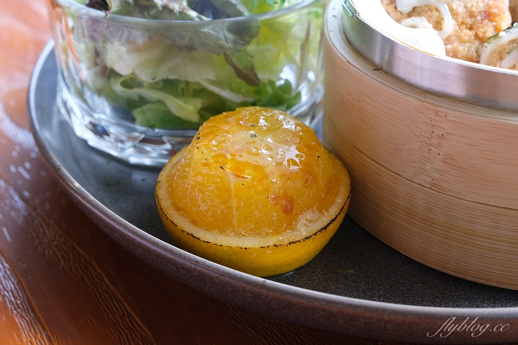 台中南區｜慕泥灰咖啡文創店，食材用心擺盤有點可愛，必吃炸饅頭 @飛天璇的口袋