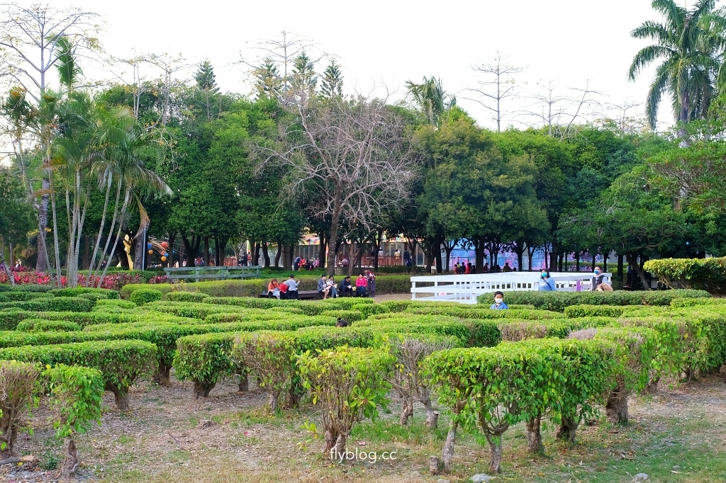 溪州公園｜2023花在彰化，進入愛麗絲夢遊仙境的童話世界 @飛天璇的口袋