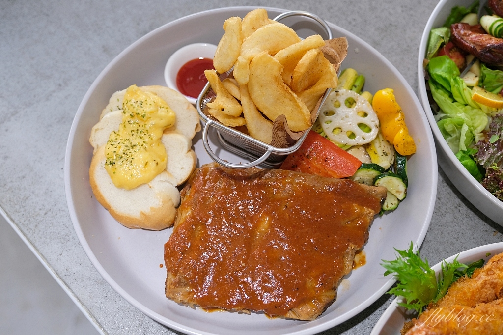 彰化員林｜有片森林「植一座咖啡館」，員林森林系早午餐甜點店，自家烘焙咖啡豆超級有水準 @飛天璇的口袋