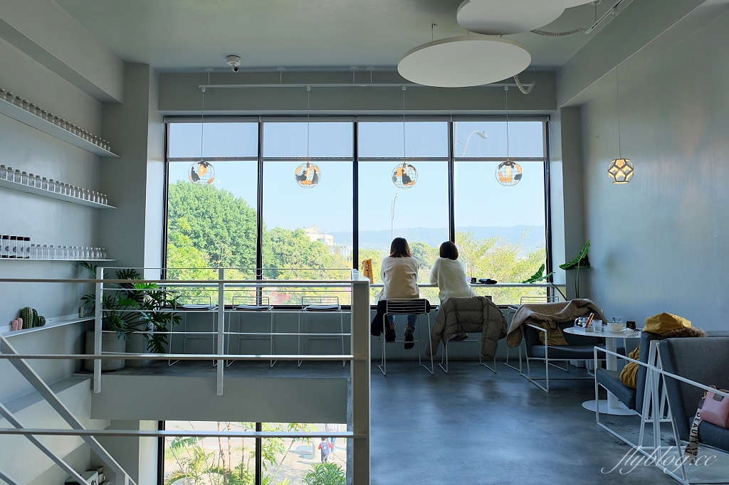 彰化員林｜有片森林「植一座咖啡館」，員林森林系早午餐甜點店，自家烘焙咖啡豆超級有水準 @飛天璇的口袋