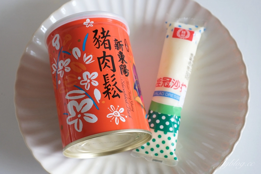 麵包食譜｜肉鬆麵包做法｜大人小孩都喜歡的台式麵包，最經典的鹹麵包這樣做 @飛天璇的口袋