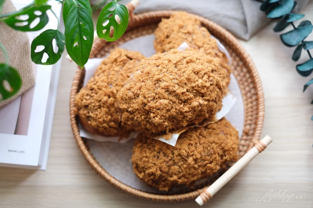 麵包食譜｜肉鬆麵包做法｜大人小孩都喜歡的台式麵包，最經典的鹹麵包這樣做 @飛天璇的口袋