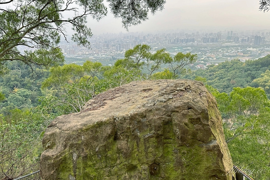 台中北屯｜大坑7號步道．全長1.3公里連接風動石公園，還有小朋友最愛的兒童遊樂園 @飛天璇的口袋