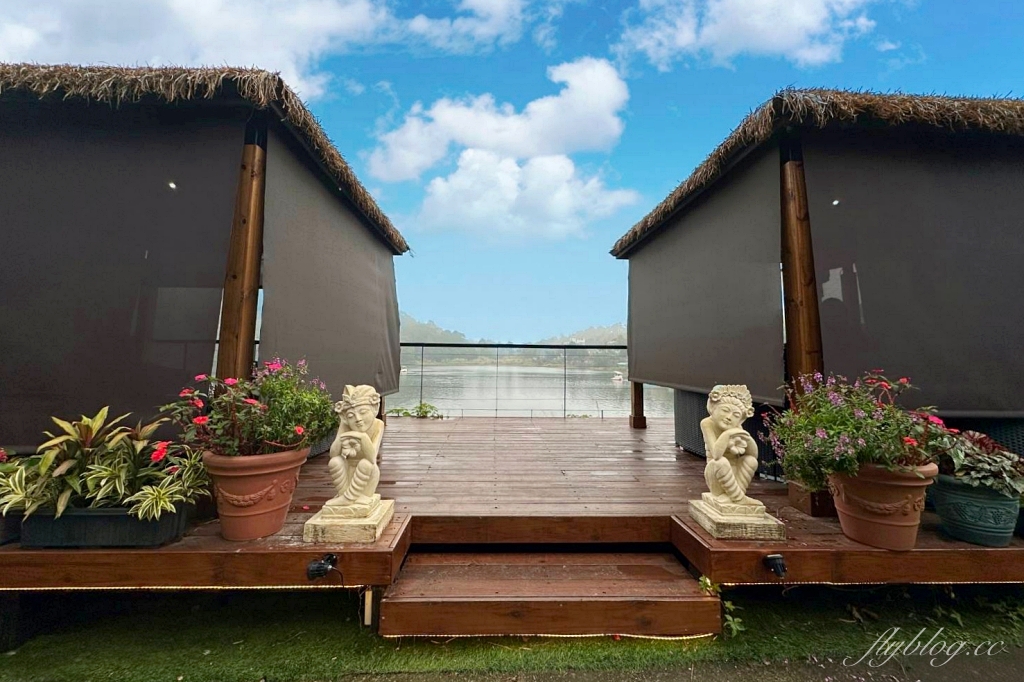 苗栗三義｜映象水岸咖啡，隱身西湖渡假村裡，充滿峇里島風的湖畔咖啡館 @飛天璇的口袋