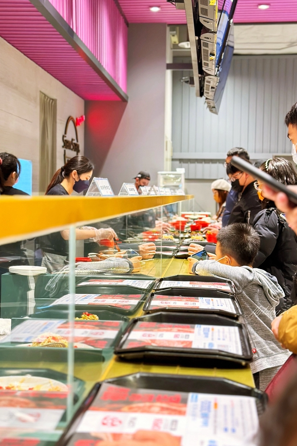 台中東區｜Siam Siam Express，到LaLaport吃泰式自助餐，一個人也可以吃泰式料理 @飛天璇的口袋