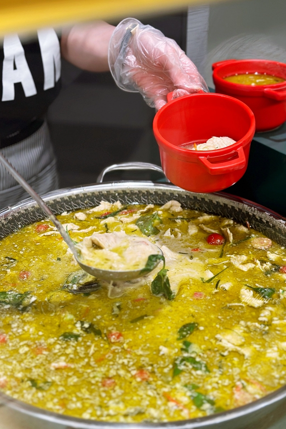 台中東區｜Siam Siam Express，到LaLaport吃泰式自助餐，一個人也可以吃泰式料理 @飛天璇的口袋