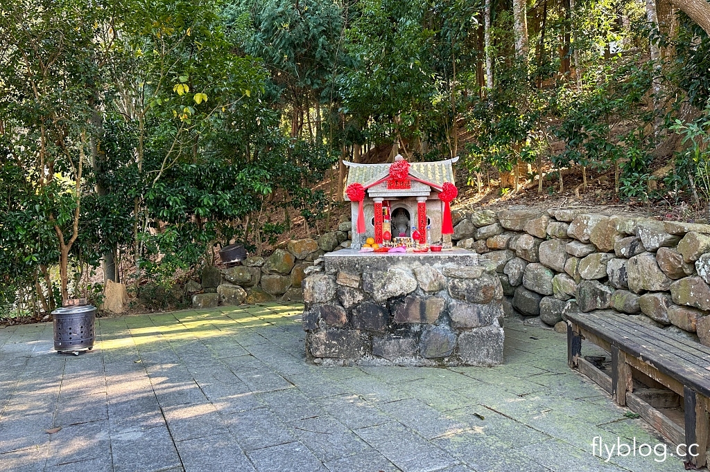 台中后里｜鳳凰山步道．沿路許多涼亭和觀景台，路線好走又有林蔭遮敝 @飛天璇的口袋