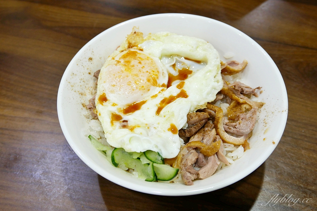 新竹北區｜觀光客必吃！新竹城隍廟美食，10+小吃美食懶人包 @飛天璇的口袋