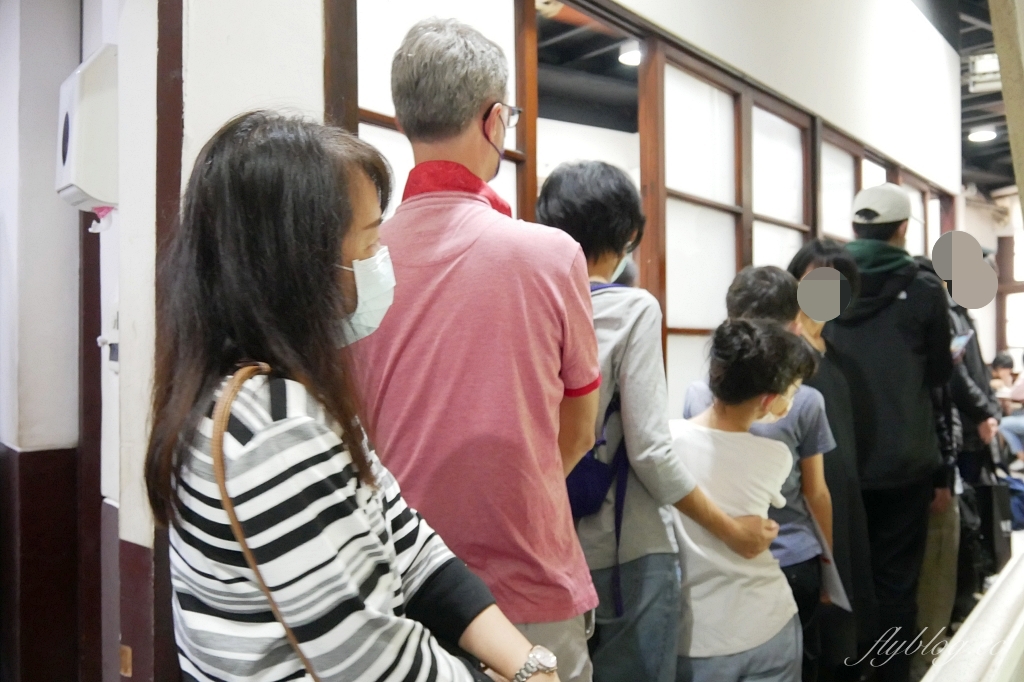 新竹東區｜廟口鴨香飯｜新竹城隍廟超人氣銅板美食，多家媒體相繼報導鴨香飯 @飛天璇的口袋