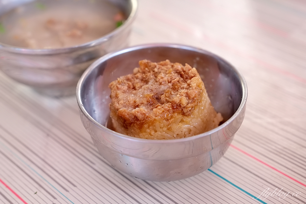 嘉義新港|新港臭酸麵,奉天宮廟前隱藏版美食,營業到半夜的銅板小吃 @飛天璇的口袋 嘉義新港|新港臭酸麵,奉天宮廟前隱藏版美食,營業到半夜的銅板小吃 @飛天璇的口袋