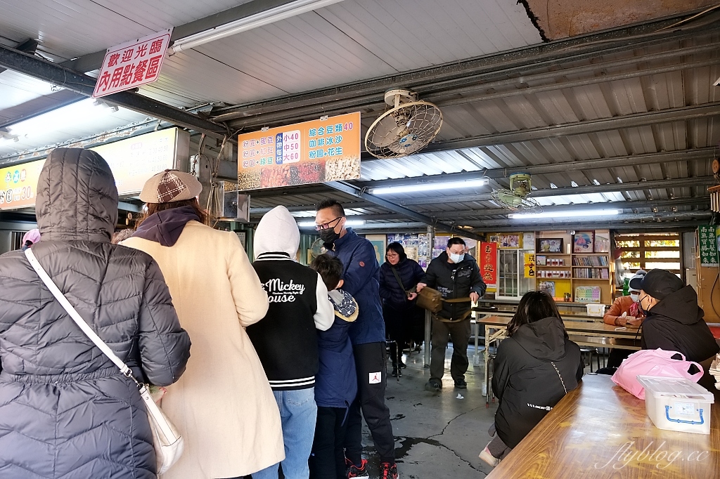 嘉義新港|大樹腳阿欽伯粉圓,新港超人氣的粉圓冰專賣店,品嚐銅板價的古早味 @飛天璇的口袋 嘉義新港|大樹腳阿欽伯粉圓,新港超人氣的粉圓冰專賣店,品嚐銅板價的古早味 @飛天璇的口袋